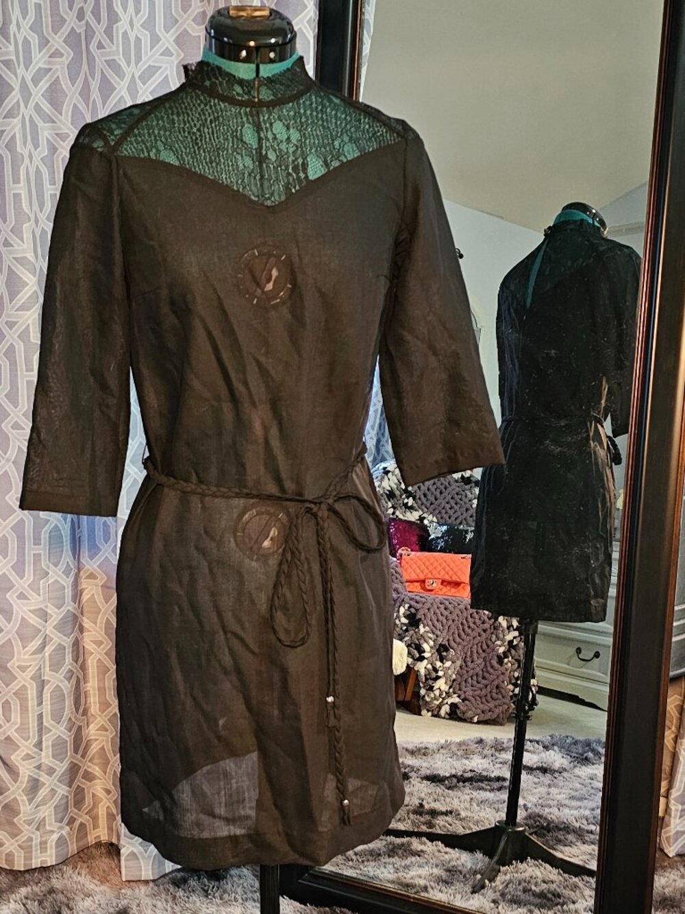 Tocca Black Lace‑Yoke Long‑Sleeve Dress – Size 2